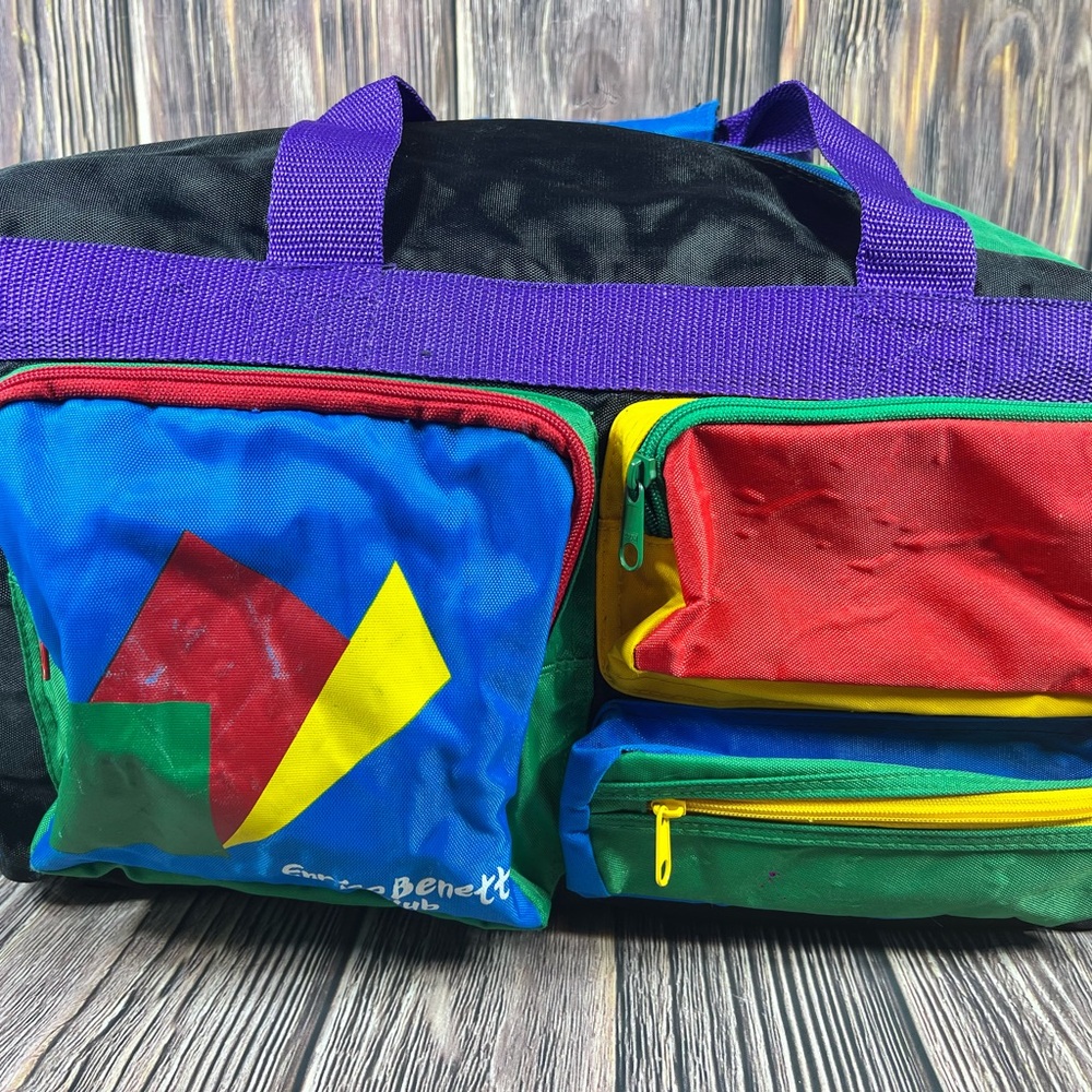 ULTRA RARE VINTAGE Enrico Benetti Duffle Bag Cross Zip Multi Color Overnight 24”